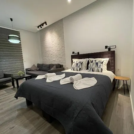 Apartment Oasis *